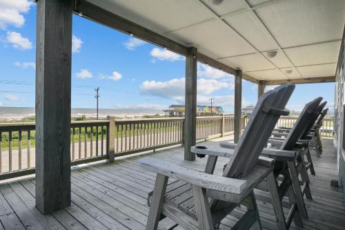 Port Bolivar Casa | H2O Getaway - Awesome Views!