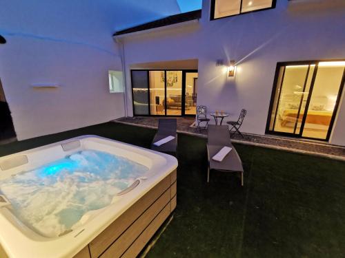 Ribeira Grande Casa | H2Viola & Spa