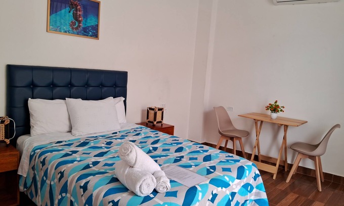 Punta Sal Hotel | Hab21 Hotel Frente al mar ideal para disfrutar del sol y descansar con Wifi y AC