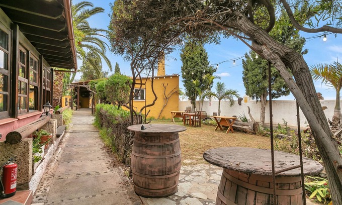 Guimar Villa | 'Habitación 2' with Shared Terrace, Shared Garden and Wi-Fi
