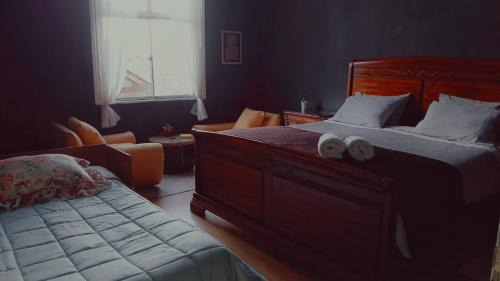Cerro Concepcion Cama Y Desayuno | Habitación amplia y luminosa en cerro Concepción
