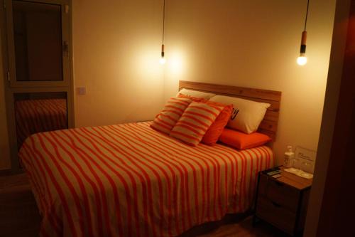 Viladecans Casa | Habitación doble con baño privado y desayuno incluido