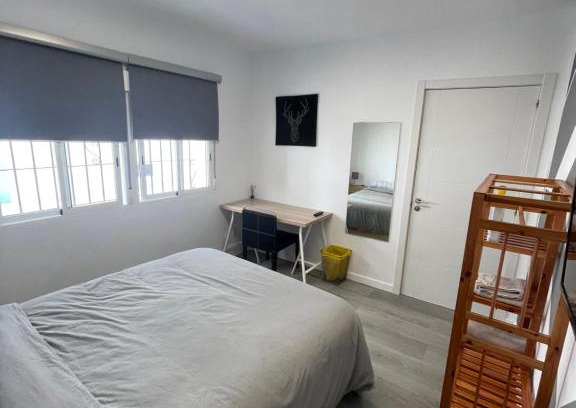 Ojen Casa | Habitación junto el mar y la naturaleza