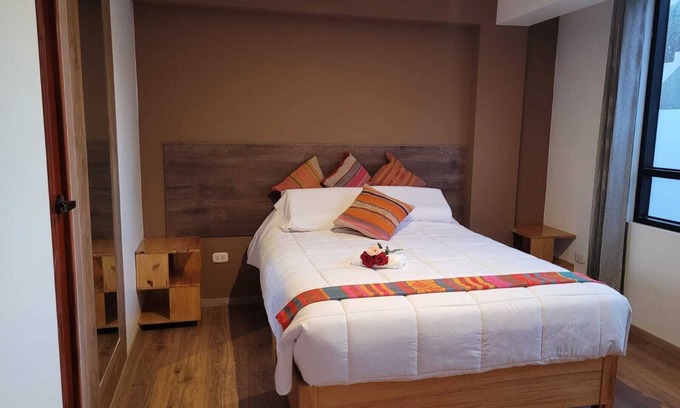 Cusco Casa | Habitación Munay rodeada de naturaleza a 15 minutos del Centro Histórico