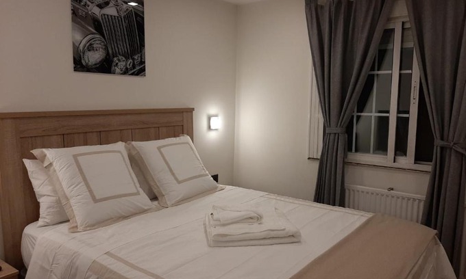 Coslada Casa | Habitacion cerca del Aeropuerto
