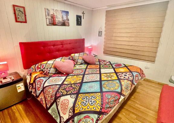 San Antonio Casa | Habitacion Deluxe, Wi-Fi, desayuno gratis y a minutos del crucero!