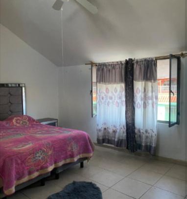 Leon Casa | Habitacion sencilla en zona céntrica