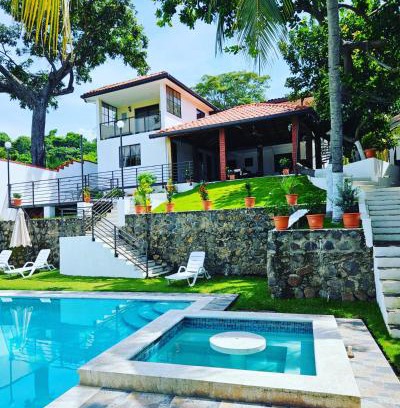 Tamanique Casa | Habitaciones Casa Cuscatlan