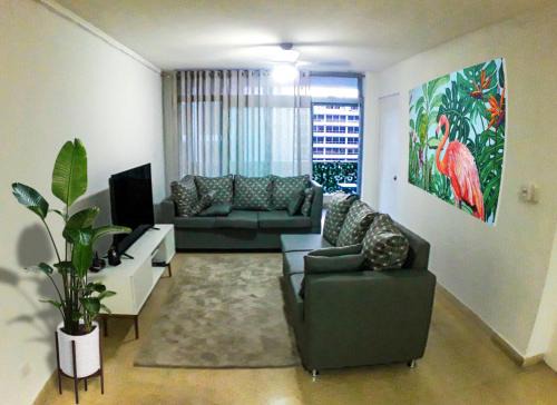 Campo Alegre Casa | Habitaciones privadas en un departamento encantador