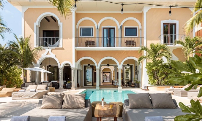Puerto Aventuras Villa | Hacienda Mágica | 5-14 Suites | PA