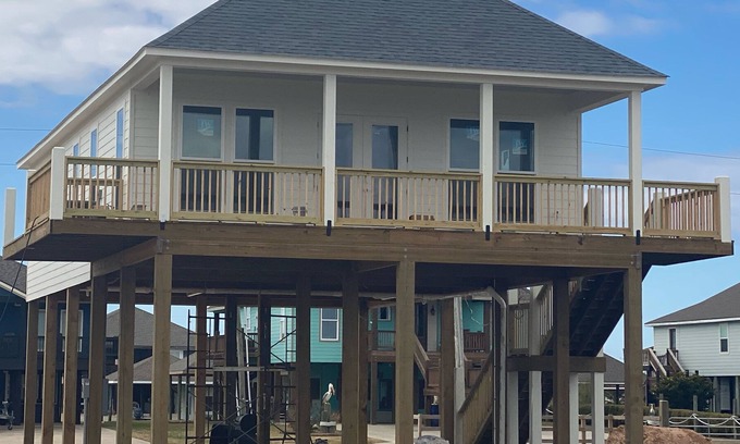 Hackberry Casa | Hackberry Getaway . 4 bedrooms, 2 baths, Sleeps 10, On The Water. NEW CONST.