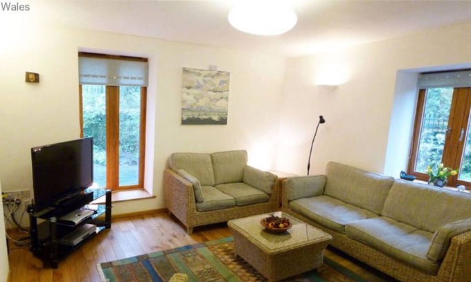 Llandovery Casa | Hafan Myrddin in Llandovery