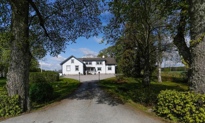 Orebro Cama Y Desayuno | Hagbackens Gård Bed & Breakfast