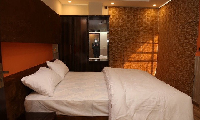 Islamabad Cama Y Desayuno | Hak Mall Suites
