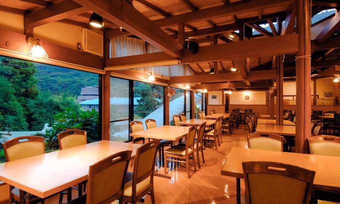 Hakone Hot Springs Hotel | Hakonenomori Okada
