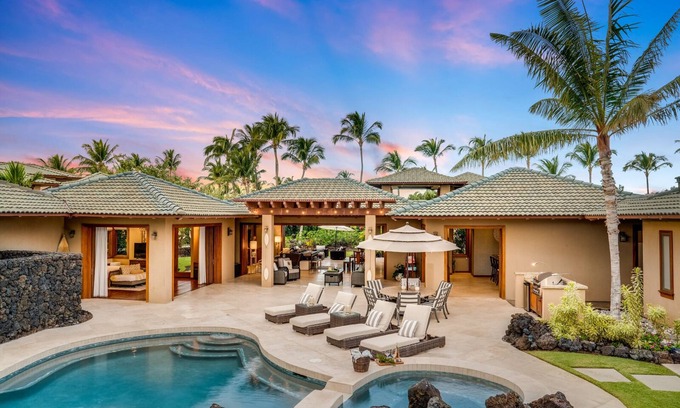Kamuela Casa | Hale Mele Polynesian Pod Style with Pool/Hot Tub, Gazebo, Golf Cart & Ebikes