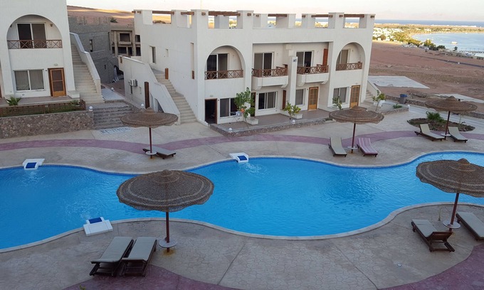 St. Catherine Apartamento | Half Moon - Sunny Dahab Sea view resort chalet con piscina y S. gratis y vista a la montaña