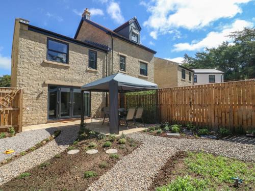 Kirkby Stephen Casa | Hall View