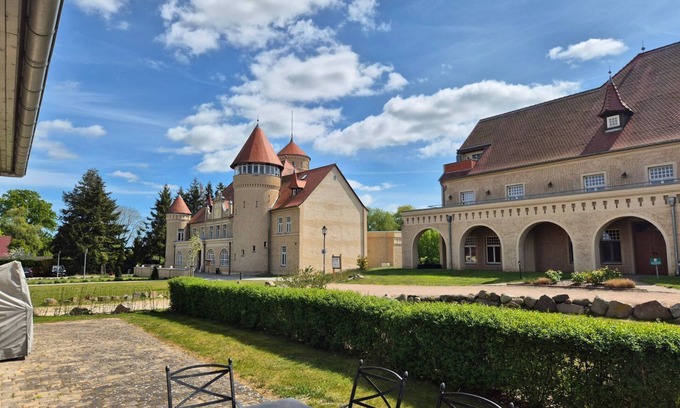 Stolpe Apartamento | Halla RE-04 - The Halla coach house RE-04 - rural luxury holiday apartment with terrace