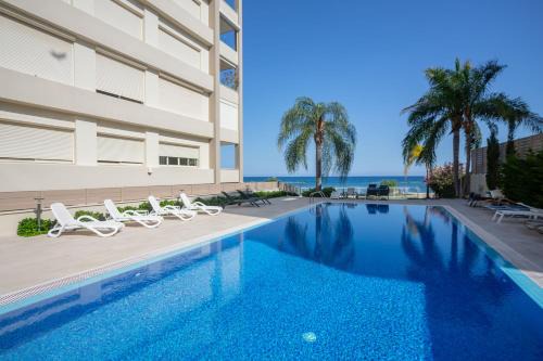 Historical Center Apartamento | Hallmark Beach by TrulyCyprus