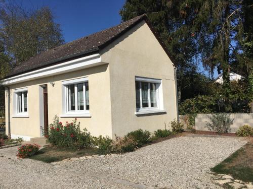 Saint-Julien-du-Sault Apartamento | Halte Saltusienne