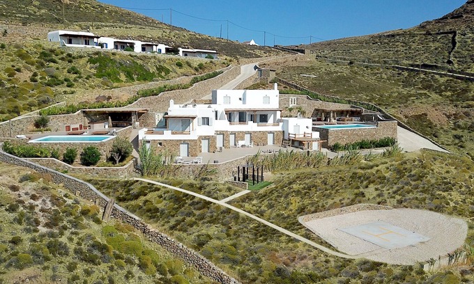 Mykonos Villa | Halu Luxury Villa - 8 Bedroom