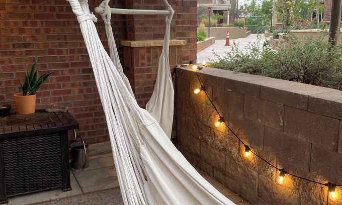 North Broadway - Holiday Condominio | Hammock Hideaway- Close to Trails, Restaurants & Downtown