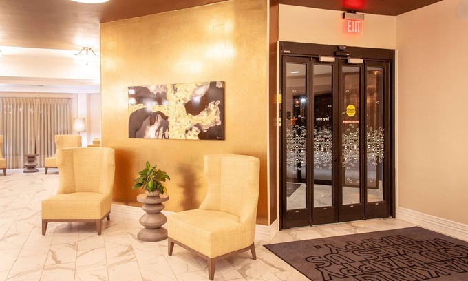 Jackson Hotel | Hampton Inn & Suites Jackson-Coliseum