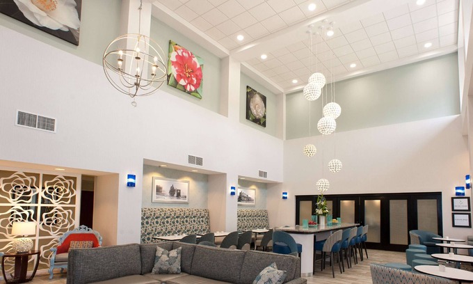 McComb Hotel | Hampton Inn & Suites McComb
