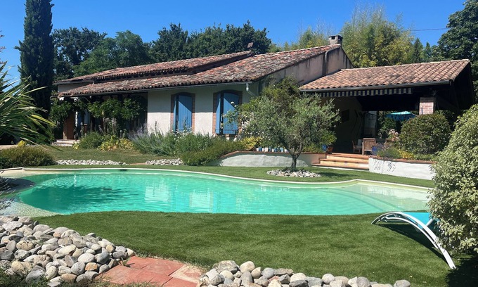 Prunet Casa | casa de campo accesible para discapacitados con piscina