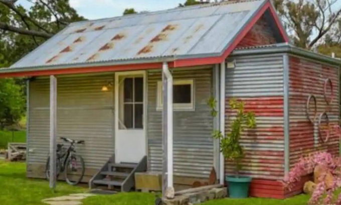 Newham Casa | Hanging Rock Farm Stay