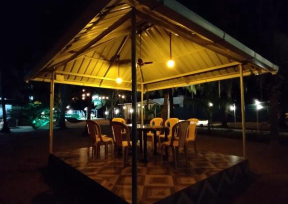 Tonse West Casa | Hangout