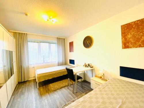 Region Hannover District Apartamento | HannoverMesseApartment 2 bedroom, Balcony with garden view