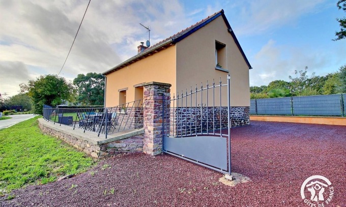 Mauron Casa | Happiness in the countryside