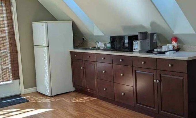 Halifax County Apartamento | Happy Moose Guest Suite