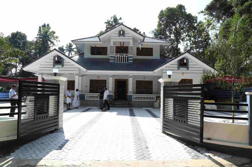 Onamthuruth Casa | Happy Stay Pulianthuruthel