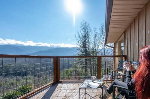Gatlinburg - Pigeon Forge Casa | Happy Trails - Cobbly Nob Resort Home