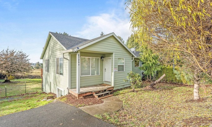 Southgate Casa | Happy Valley Home B + Hot Tub+ Game Room!