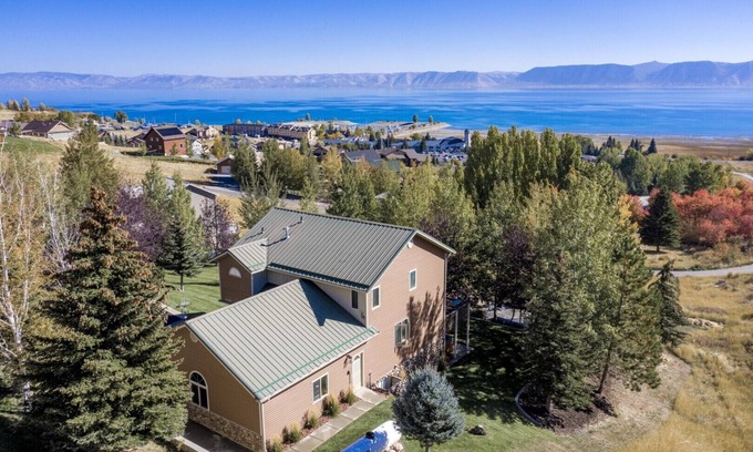 Harbor Village Casa | Harbor Hideaway - private hot tub, stunning views & ideal outdoor space!