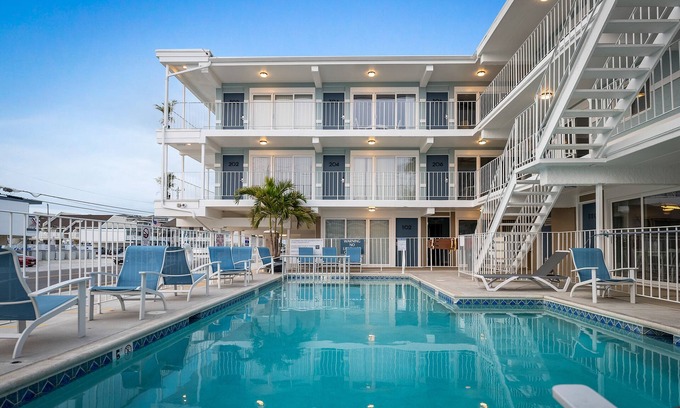 North Wildwood Complejo | Harbor Light Condo