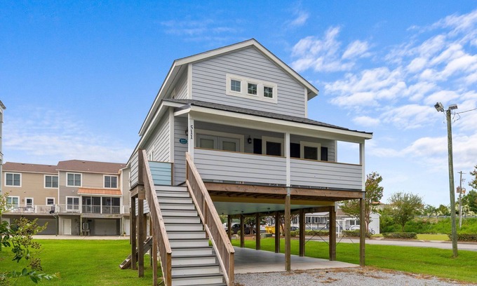 Oriental Casa | Harbor Retreat - Pet Friendly in Village