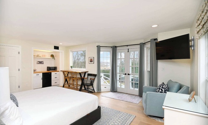 York Apartamento | Harbor View – Cozy Retreat for 2