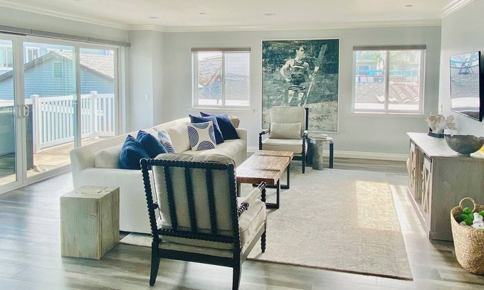 Hollywood Casa | Harbor View & Steps to the Beach