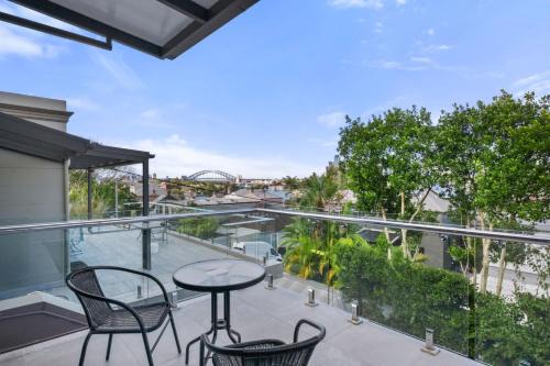 Birchgrove Apartamento | Harbour Glimpses & Modern Comfort