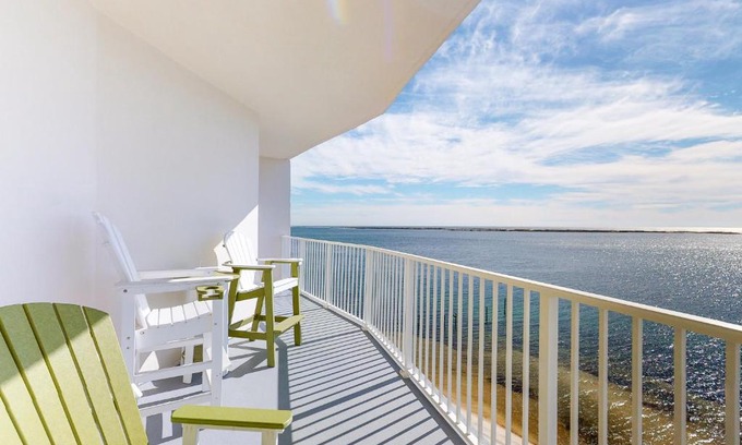 Ono Island Apartamento | Harbour Pointe 703