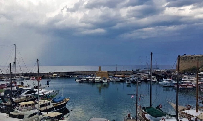 Kyrenia Casa | Piso con vistas al puerto en Kyrenia -Girne