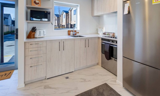 Upper Riccarton Casa | Harmony Hideout 2 bed 2 bath