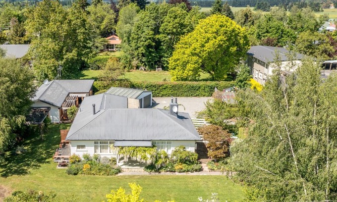 Hanmer Springs Hotel | Harrogate Gardens Motel