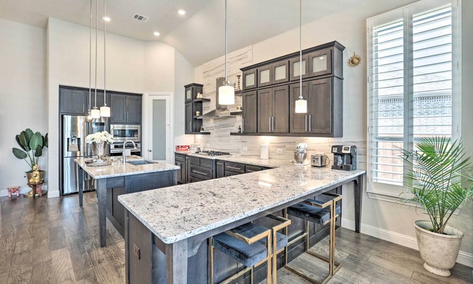 Tarrant County Casa | Haslet Family Home w/ Fire Pit, Hot Tub & BBQ