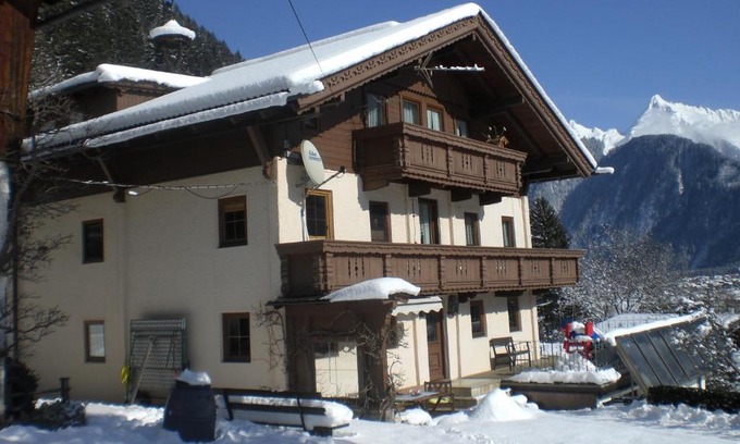Finkenberg Apartamento | Haus Alpengruß